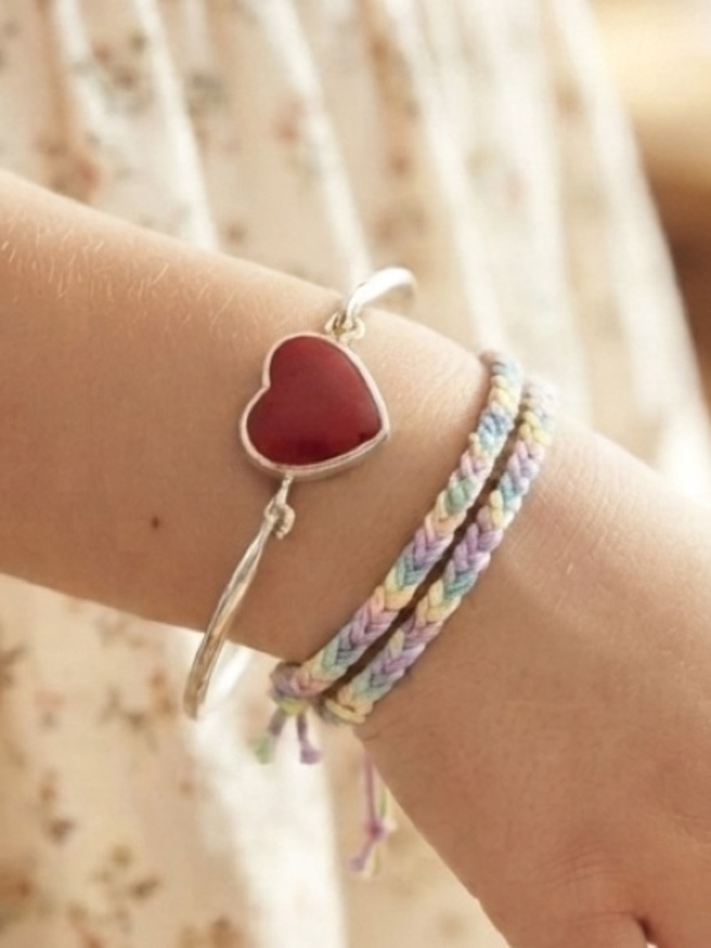 Child custom jewelry Silver tone Bracelet w/Red Heart Charm 2 sided